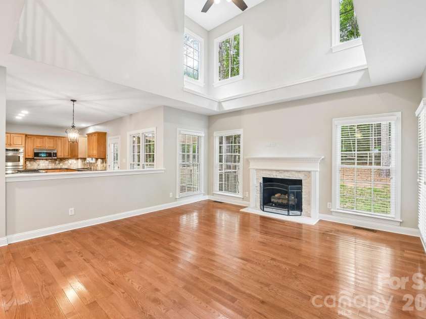 4123 Mountain Cove Drive, Charlotte, NC 28216.  MLS# CAR4415906, YatesRealty ID 46072. 