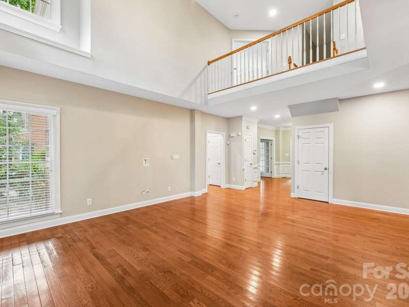 4123 Mountain Cove Drive, Charlotte, NC 28216.  MLS# CAR4415906, YatesRealty ID 46072. 