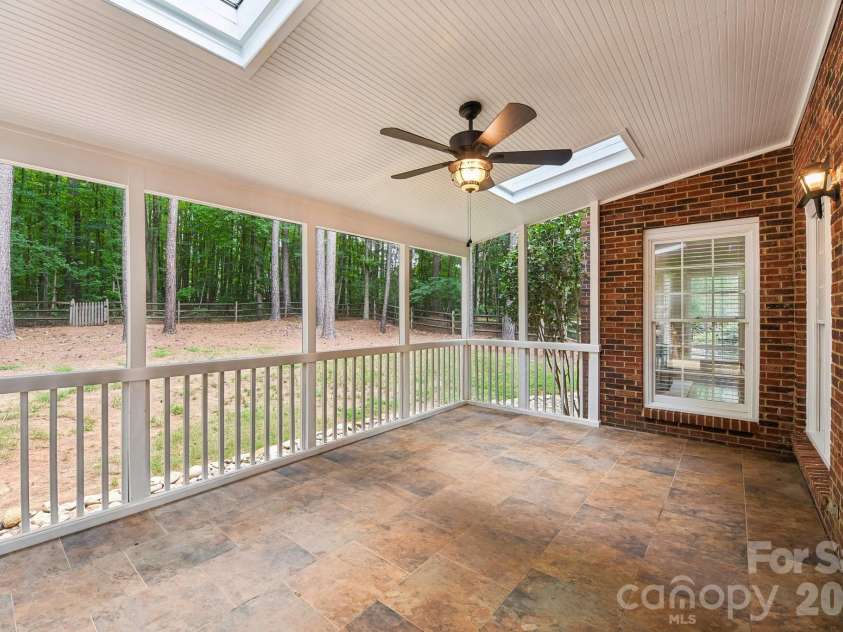 4123 Mountain Cove Drive, Charlotte, NC 28216.  MLS# CAR4415906, YatesRealty ID 46072. 