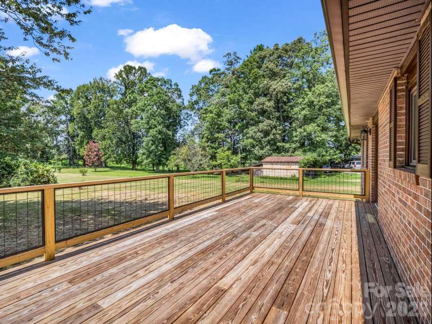24 Verbena Way, Flat Rock, NC 28731.  MLS# CAR4413467, YatesRealty ID 46077. 