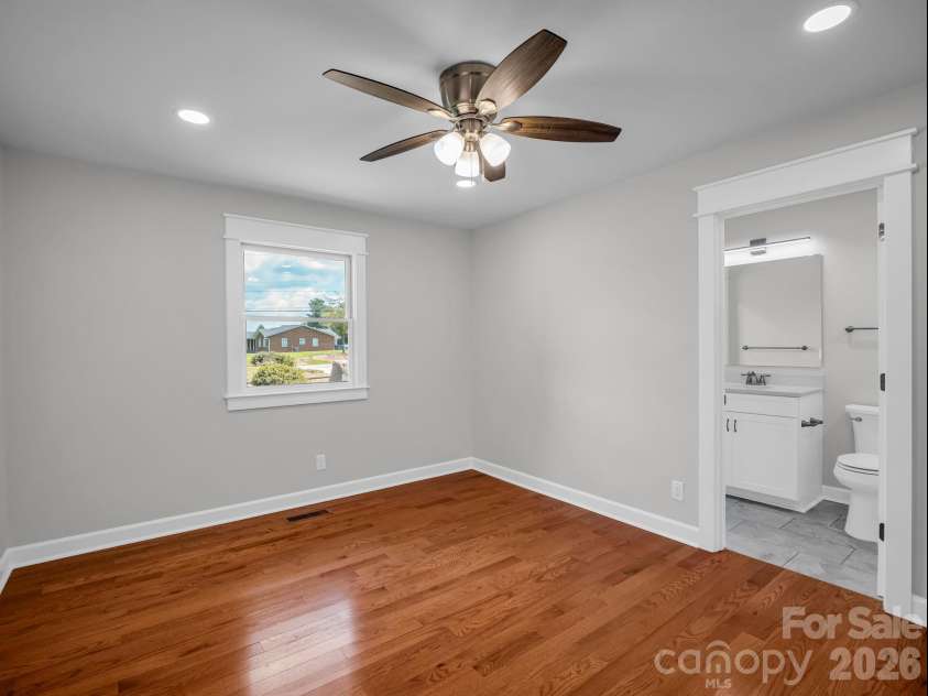 24 Verbena Way, Flat Rock, NC 28731.  MLS# CAR4413467, YatesRealty ID 46077. 