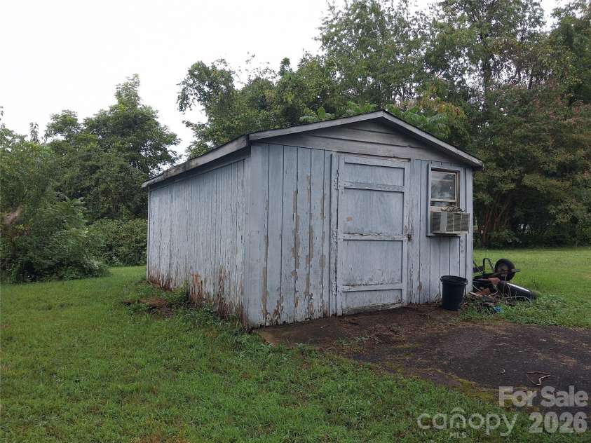 50 Ashworth Circle, Marion, NC 28752.  MLS# CAR4417123, YatesRealty ID 46078. Storage #1
