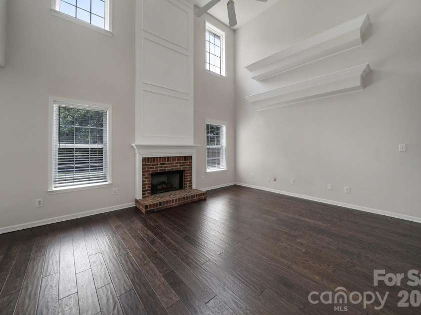 11343 Fox Hill Drive, Charlotte, NC 28269.  MLS# CAR4370223, YatesRealty ID 46081. 