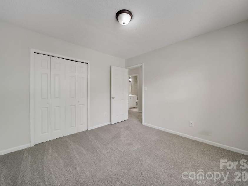 11343 Fox Hill Drive, Charlotte, NC 28269.  MLS# CAR4370223, YatesRealty ID 46081. Secondary Bedroom