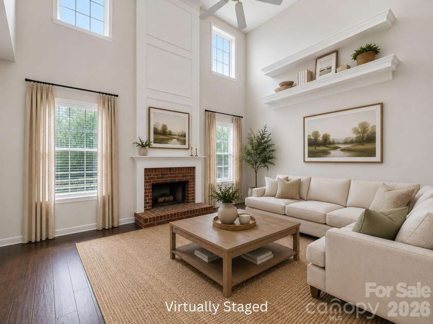 11343 Fox Hill Drive, Charlotte, NC 28269.  MLS# CAR4370223, YatesRealty ID 46081. Two-Story Great Room