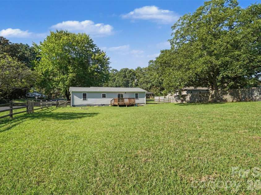 117 Danita Drive, Locust, NC 28097.  MLS# CAR4417024, YatesRealty ID 46082. 