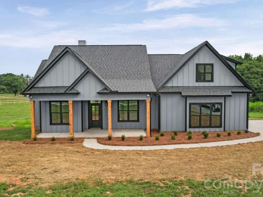 4515 Marvin Simpson Road, Marshville, NC 28103.  MLS# CAR4411738, YatesRealty ID 46083. 
