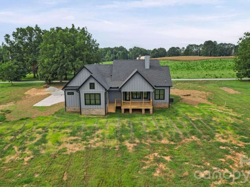 4515 Marvin Simpson Road, Marshville, NC 28103.  MLS# CAR4411738, YatesRealty ID 46083. 