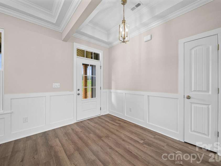 4515 Marvin Simpson Road, Marshville, NC 28103.  MLS# CAR4411738, YatesRealty ID 46083. Foyer