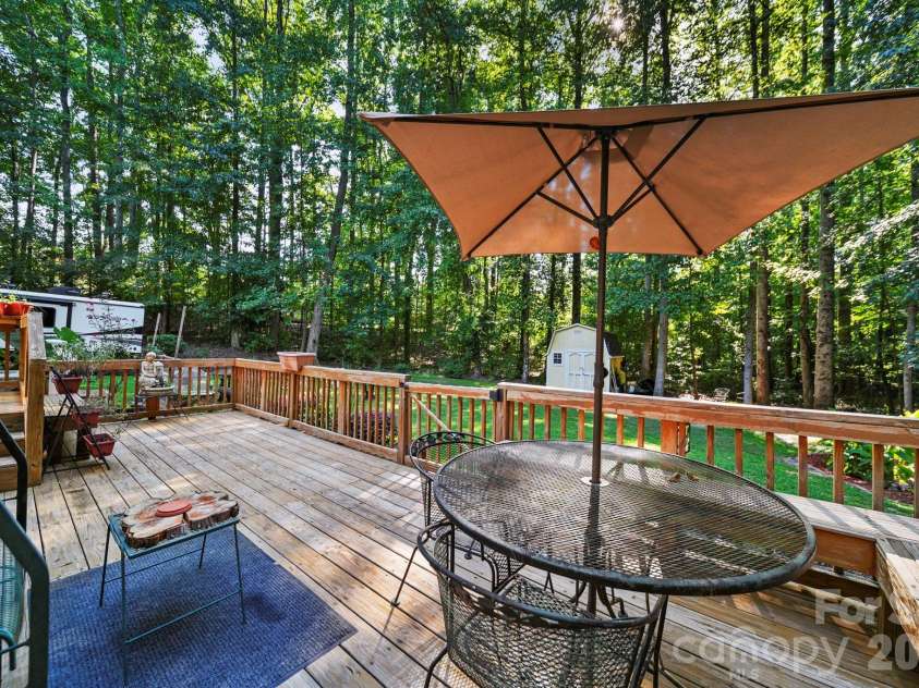 411 Alpine Street, Kannapolis, NC 28081.  MLS# CAR4415807, YatesRealty ID 46086. 