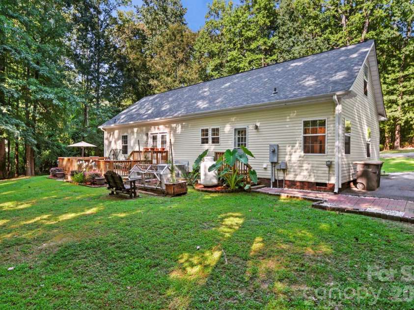 411 Alpine Street, Kannapolis, NC 28081.  MLS# CAR4415807, YatesRealty ID 46086. 