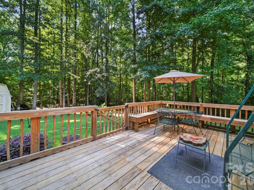 411 Alpine Street, Kannapolis, NC 28081.  MLS# CAR4415807, YatesRealty ID 46086. Back yard Deck