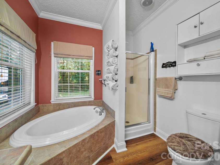 411 Alpine Street, Kannapolis, NC 28081.  MLS# CAR4415807, YatesRealty ID 46086. Primary Bathroom