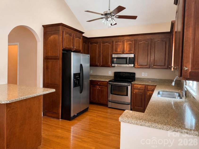 1318 Stonewyck Drive, Salisbury, NC 28146.  MLS# CAR4413759, YatesRealty ID 46088. 
