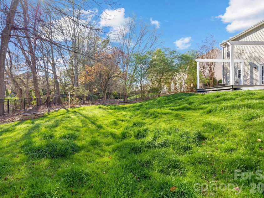 2901 Meherrin Court, Waxhaw, NC 28173.  MLS# CAR4349211, YatesRealty ID 4609. 