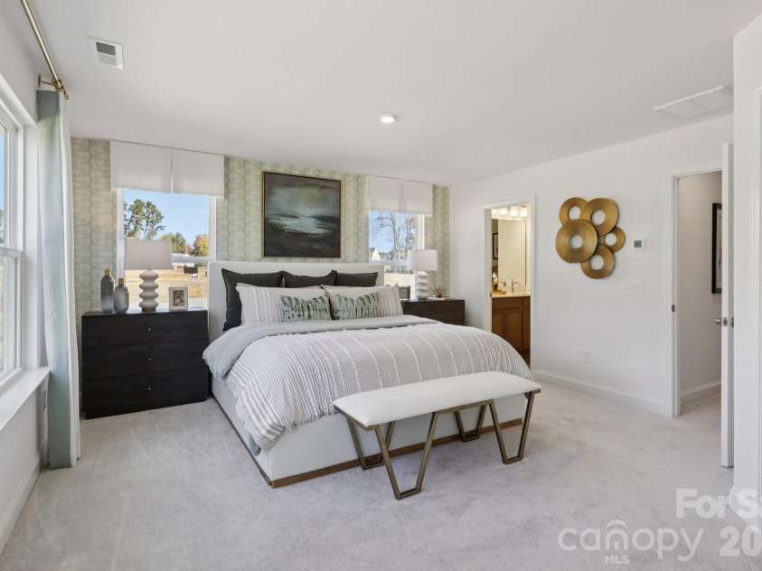 7721 Ethora Way, Charlotte, NC 28216.  MLS# CAR4326134, YatesRealty ID 4609. REPRESENTATIVE PHOTO