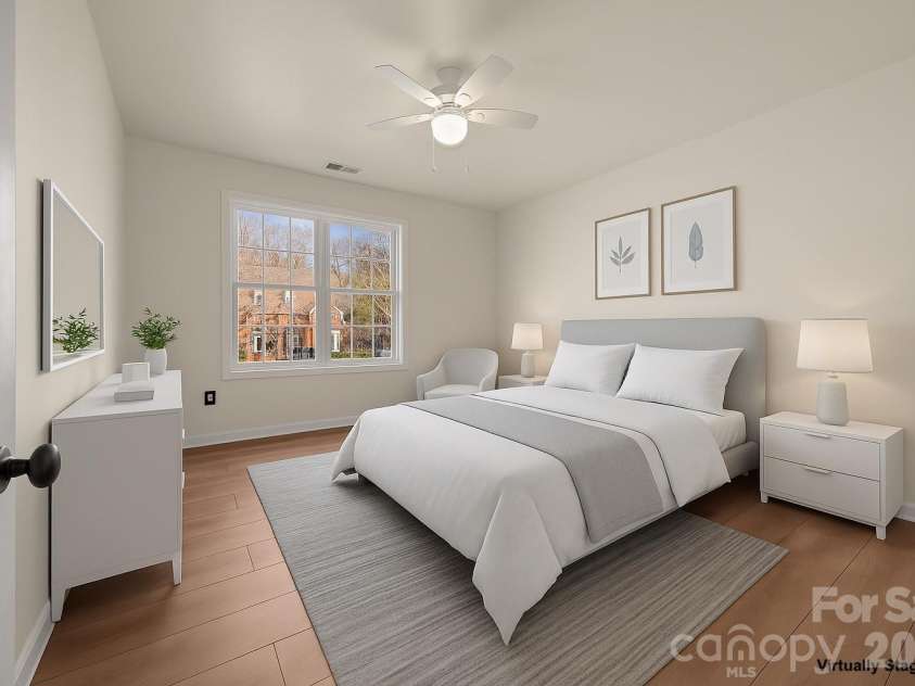 7708 Harrington Woods Road, Charlotte, NC 28269.  MLS# CAR4318940, YatesRealty ID 46091. 