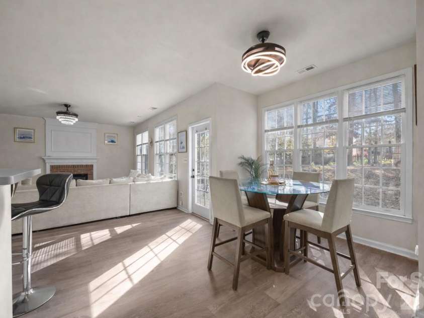 7708 Harrington Woods Road, Charlotte, NC 28269.  MLS# CAR4318940, YatesRealty ID 46091. 