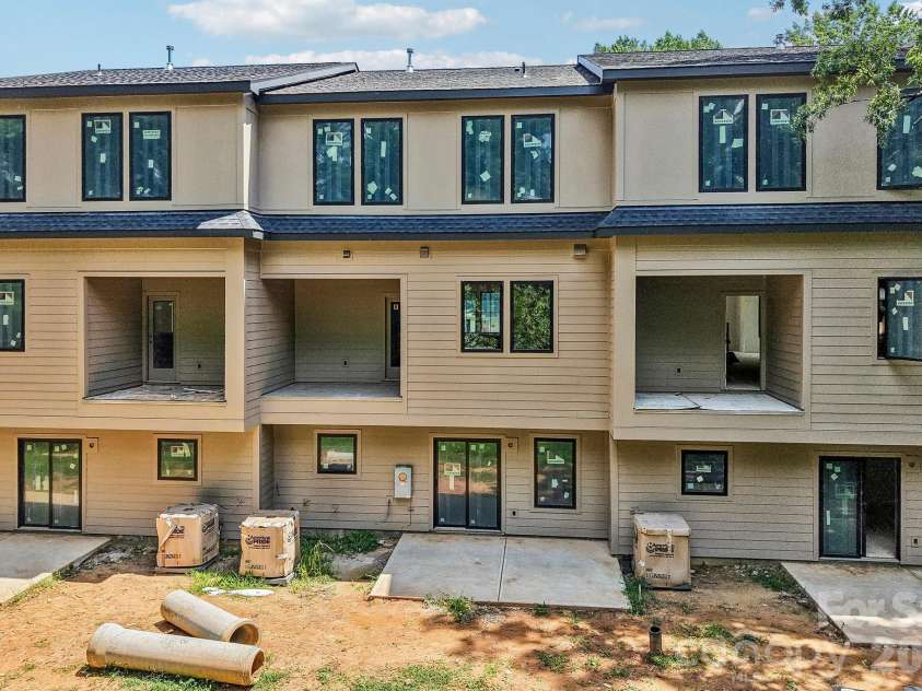 1539 Crystal Road, Charlotte, NC 28205.  MLS# CAR4356232, YatesRealty ID 46094. Representative Photo Only