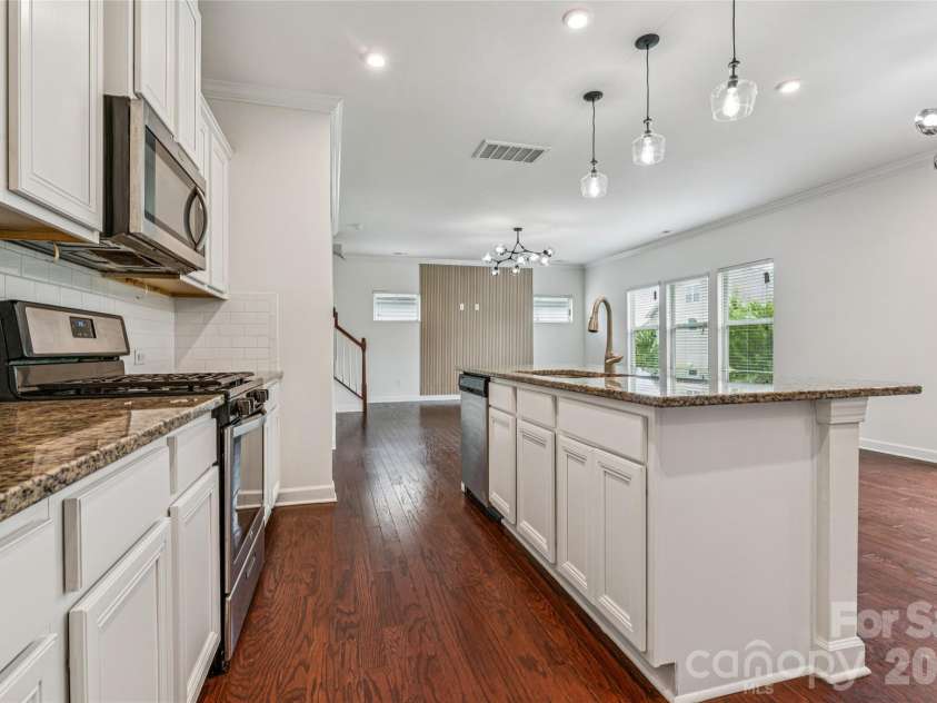 5911 Fenway Drive, Charlotte, NC 28273.  MLS# CAR4407320, YatesRealty ID 46096. 