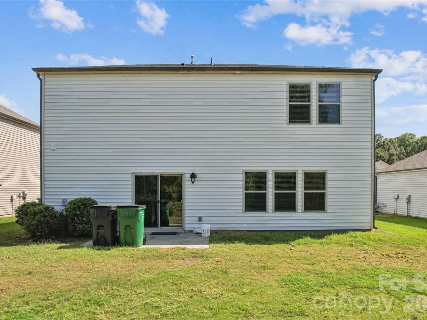 5911 Fenway Drive, Charlotte, NC 28273.  MLS# CAR4407320, YatesRealty ID 46096. 