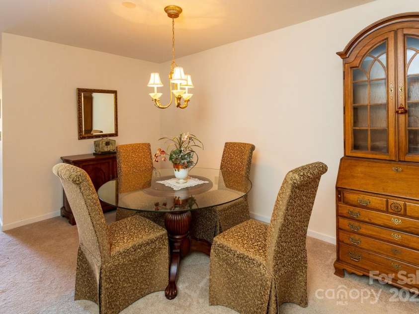 204 Carrington Place, Arden, NC 28704.  MLS# CAR4314678, YatesRealty ID 46098. 