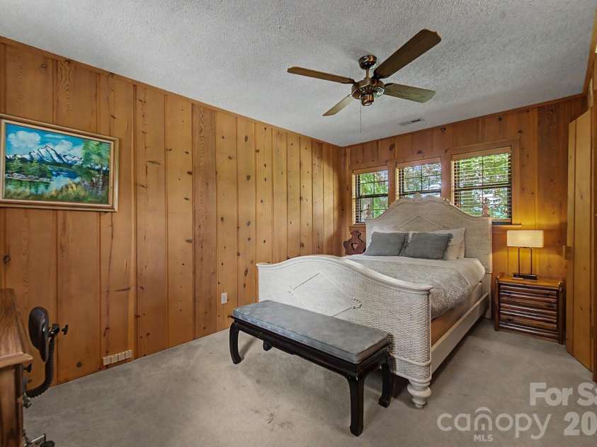 630 Smokey Vista Drive, Bryson City, NC 28713.  MLS# CAR4416818, YatesRealty ID 46099. 