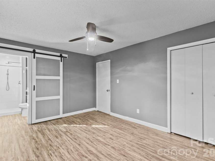 102 Central Avenue, Bessemer City, NC 28016.  MLS# CAR4416349, YatesRealty ID 46101. 