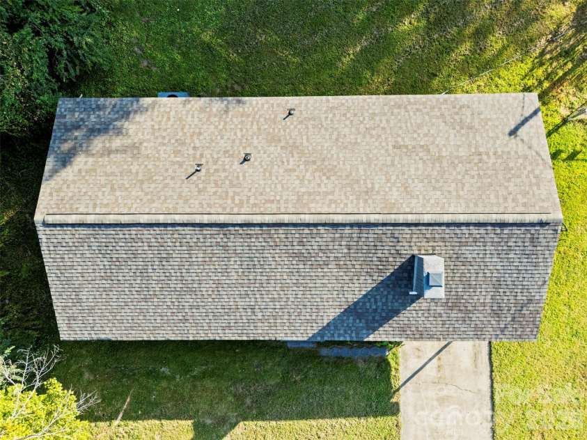 102 Central Avenue, Bessemer City, NC 28016.  MLS# CAR4416349, YatesRealty ID 46101. 