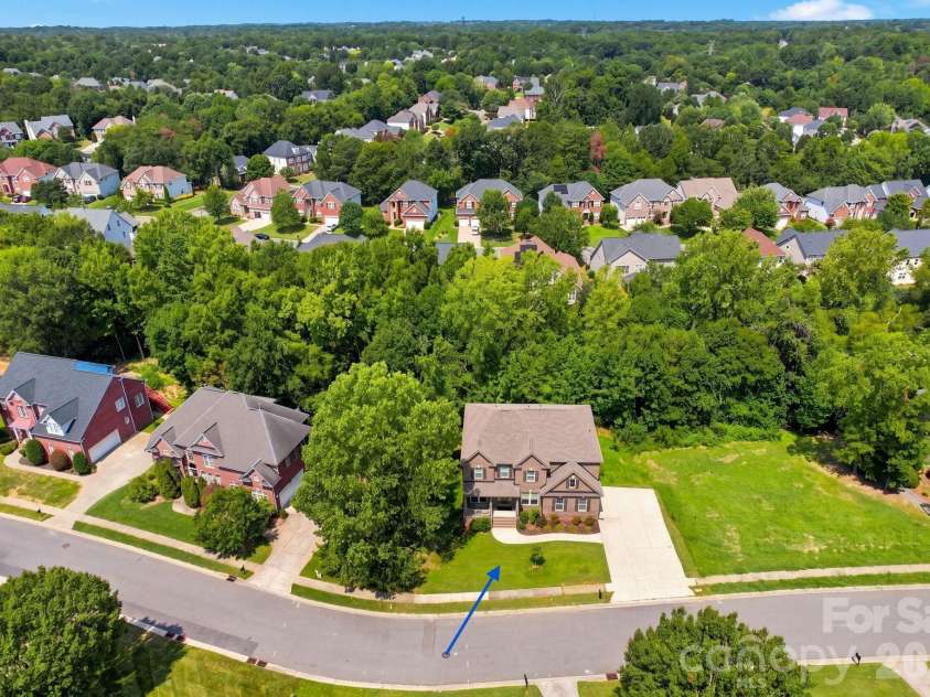1310 Bershire Lane, Charlotte, NC 28262.  MLS# CAR4416921, YatesRealty ID 46102. 