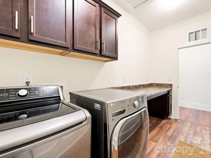 1310 Bershire Lane, Charlotte, NC 28262.  MLS# CAR4416921, YatesRealty ID 46102. 