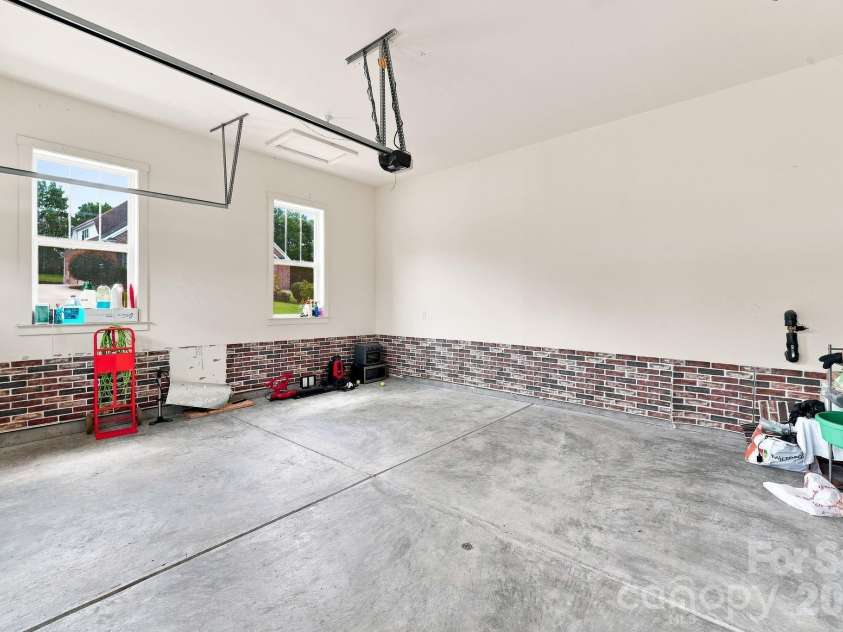 1310 Bershire Lane, Charlotte, NC 28262.  MLS# CAR4416921, YatesRealty ID 46102. 