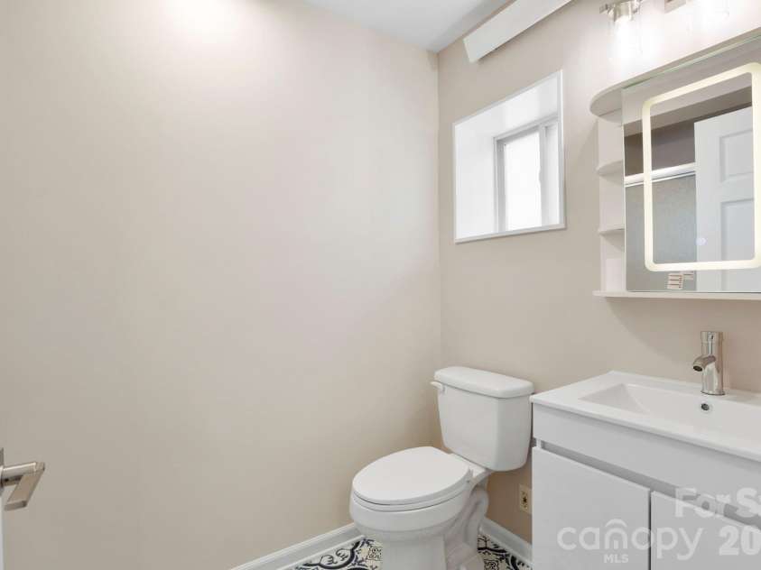 169 and 171 Cragmont Road, Black Mountain, NC 28711.  MLS# CAR4416488, YatesRealty ID 46103. 