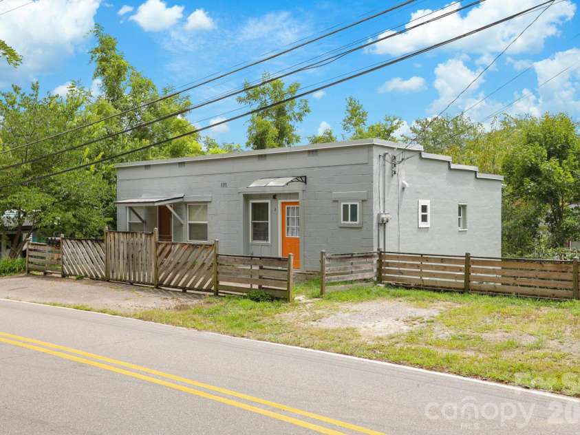 169 and 171 Cragmont Road, Black Mountain, NC 28711.  MLS# CAR4416488, YatesRealty ID 46103. 