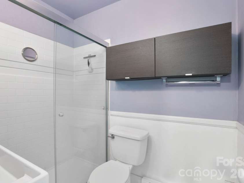 169 and 171 Cragmont Road, Black Mountain, NC 28711.  MLS# CAR4416488, YatesRealty ID 46103. Bathroom
