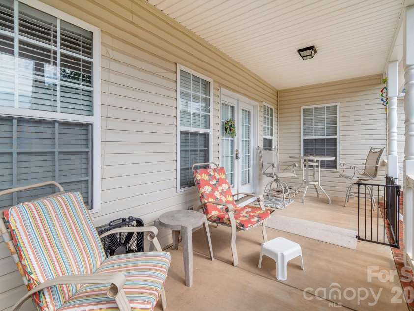 3697 Travertine Drive, Lancaster, SC 29720.  MLS# CAR4416328, YatesRealty ID 46104. 