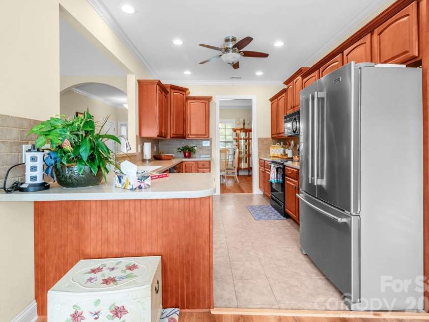 3697 Travertine Drive, Lancaster, SC 29720.  MLS# CAR4416328, YatesRealty ID 46104. 