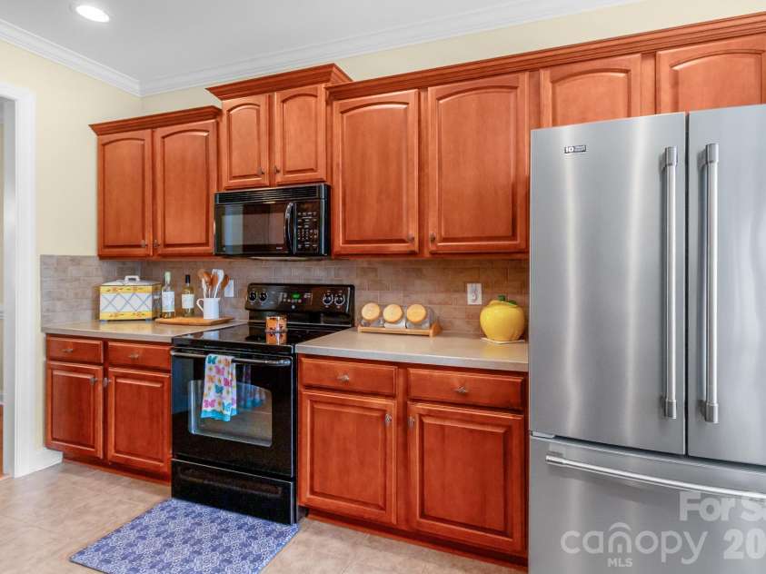 3697 Travertine Drive, Lancaster, SC 29720.  MLS# CAR4416328, YatesRealty ID 46104. 