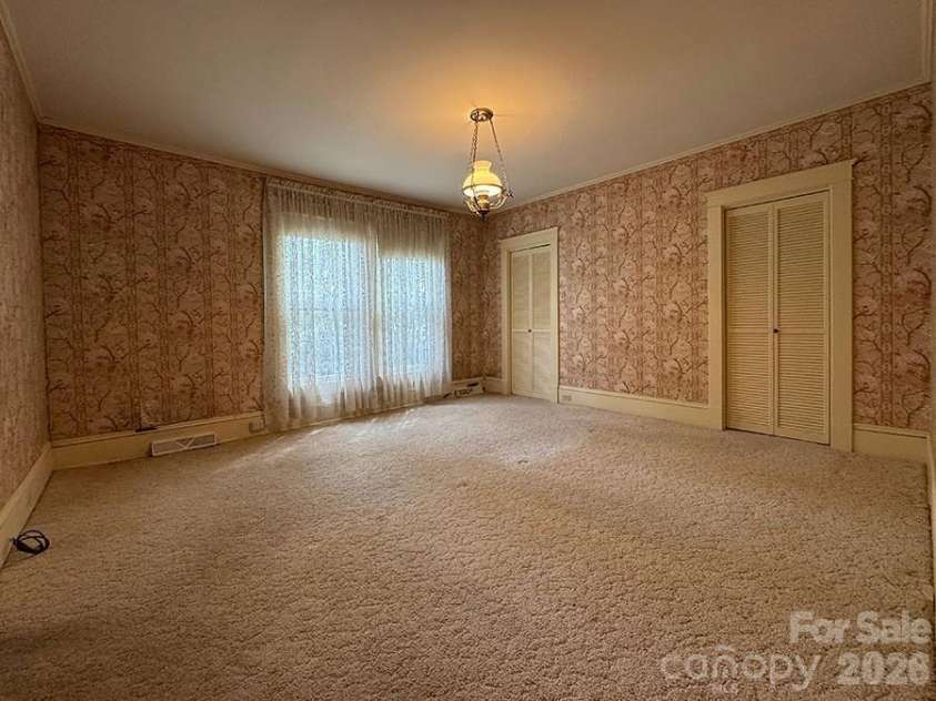 842 Aspen Street, Lincolnton, NC 28092.  MLS# CAR4415190, YatesRealty ID 46105. 