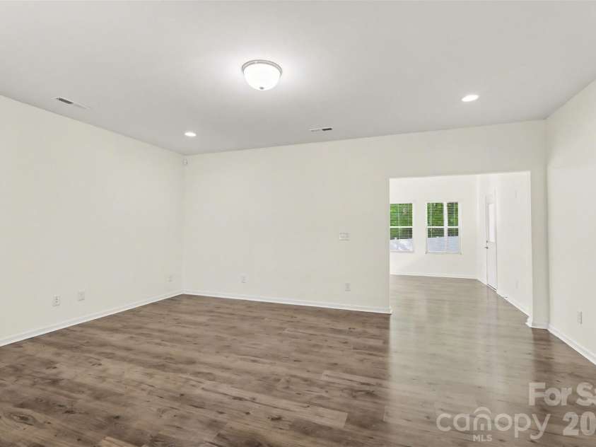 3024 Pinehills Way, Mount Holly, NC 28120.  MLS# CAR4417046, YatesRealty ID 46109. 