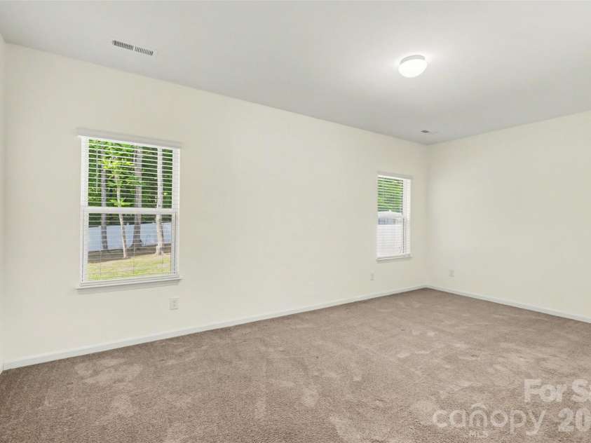 3024 Pinehills Way, Mount Holly, NC 28120.  MLS# CAR4417046, YatesRealty ID 46109. 