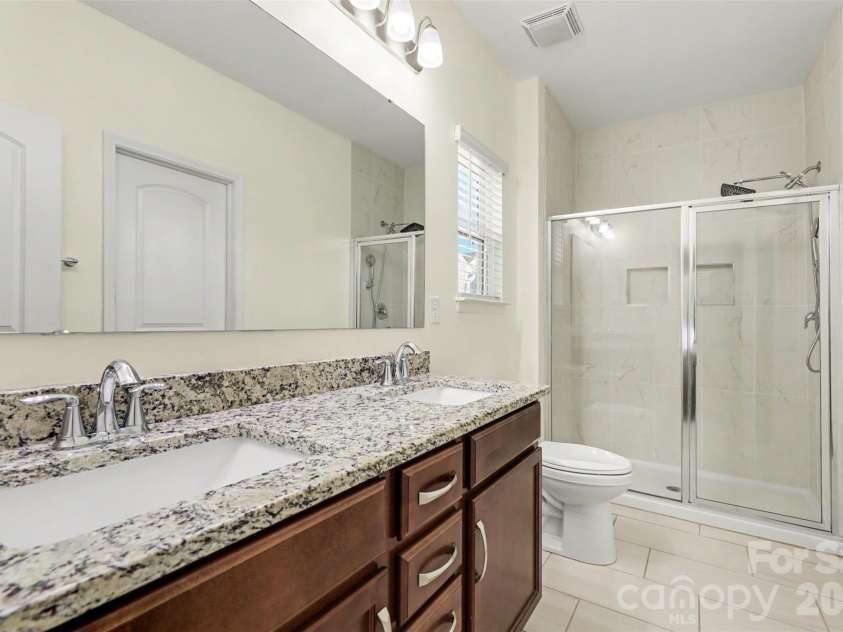 3024 Pinehills Way, Mount Holly, NC 28120.  MLS# CAR4417046, YatesRealty ID 46109. 