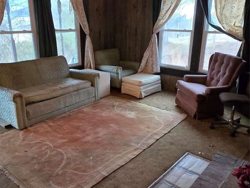 117 Greenvalley Place, Lenoir, NC 28645.  MLS# CAR4334391, YatesRealty ID 4611. 