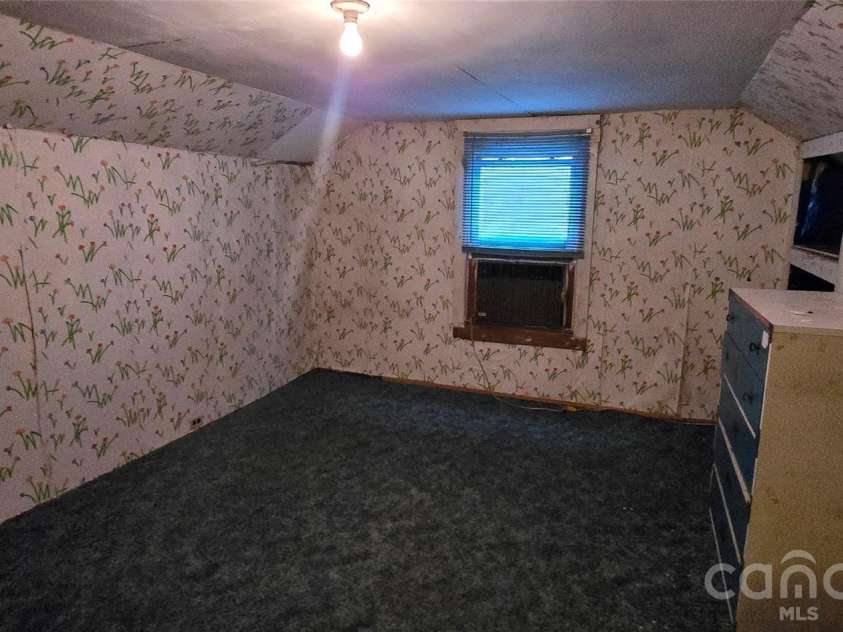 117 Greenvalley Place, Lenoir, NC 28645.  MLS# CAR4334391, YatesRealty ID 4611. 