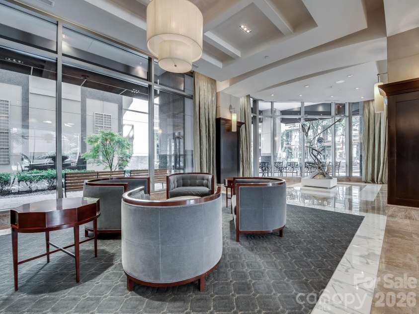 230 Tryon Street, Charlotte, NC 28202.  MLS# CAR4357649, YatesRealty ID 4611. 