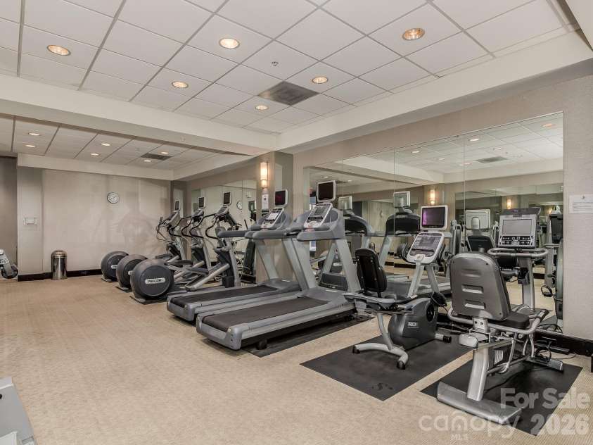 230 Tryon Street, Charlotte, NC 28202.  MLS# CAR4357649, YatesRealty ID 4611. 