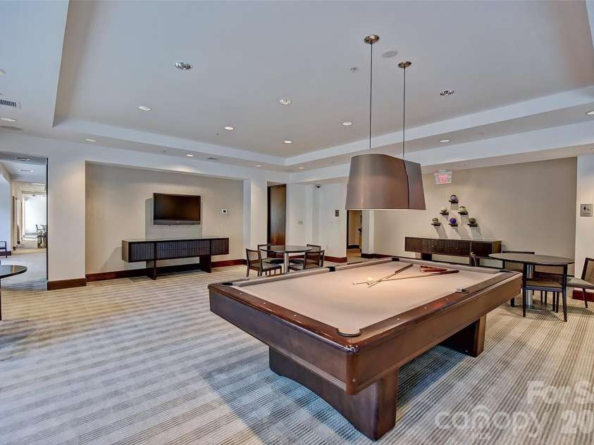 230 Tryon Street, Charlotte, NC 28202.  MLS# CAR4434132, YatesRealty ID 4611. 