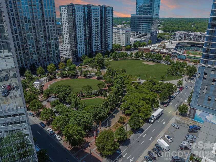 230 Tryon Street, Charlotte, NC 28202.  MLS# CAR4434132, YatesRealty ID 4611. 