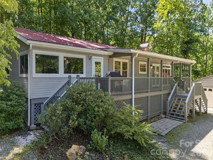 1900 Solomon Jones Road, Cedar Mountain, NC 28718.  MLS# CAR4415899, YatesRealty ID 46115. 