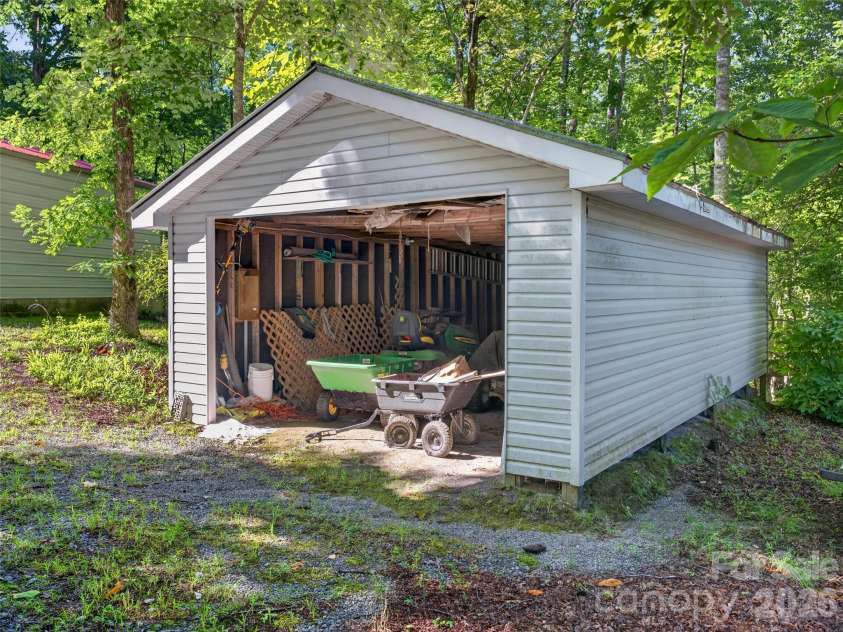 1900 Solomon Jones Road, Cedar Mountain, NC 28718.  MLS# CAR4415899, YatesRealty ID 46115. 